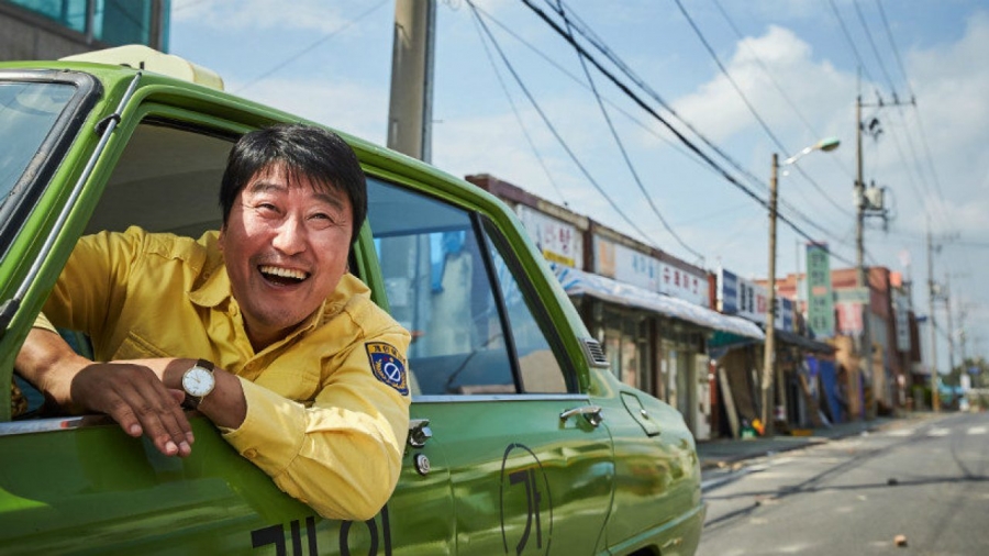 A-Taxi-Driver-2017-Jang-Hun-recensione-cov932-932x460-1280x720
